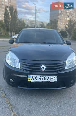 Хэтчбек Renault Sandero 2011 в Харькове