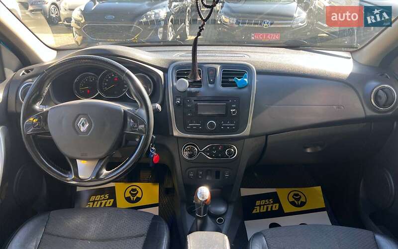 Хэтчбек Renault Sandero 2014 в Ивано-Франковске