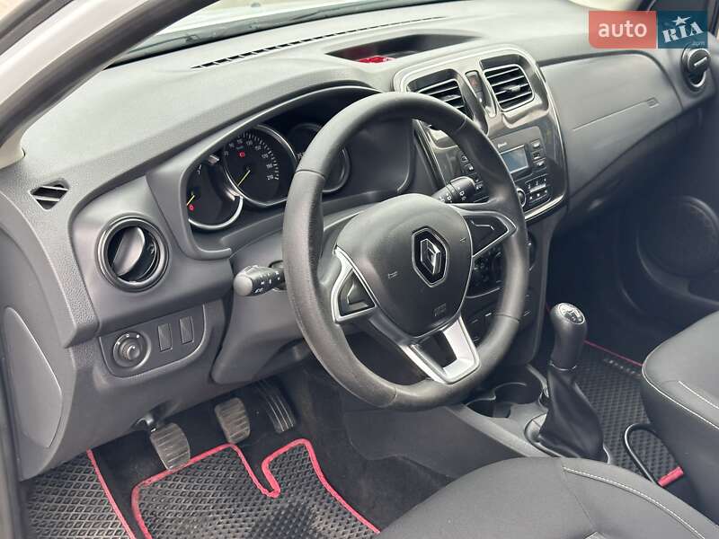 Хэтчбек Renault Sandero 2019 в Киеве