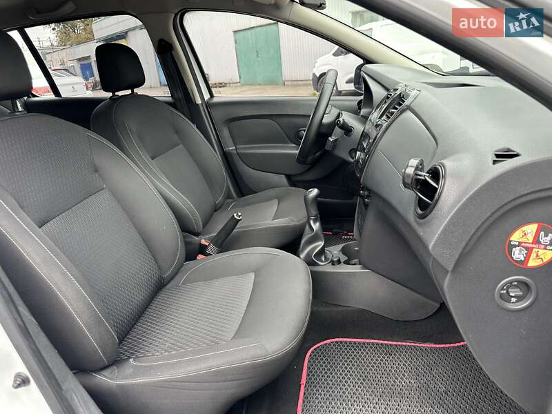 Хэтчбек Renault Sandero 2019 в Киеве