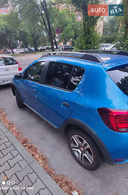 Хэтчбек Renault Sandero 2019 в 