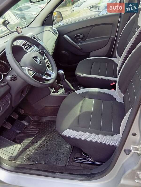 Хэтчбек Renault Sandero 2021 в Киеве фото 14 Хэтчбек Renault Sandero 2021 в Киеве