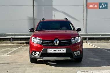 Хэтчбек Renault Sandero 2019 в 