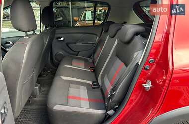 Хэтчбек Renault Sandero 2019 в 