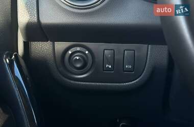 Хэтчбек Renault Sandero 2019 в 