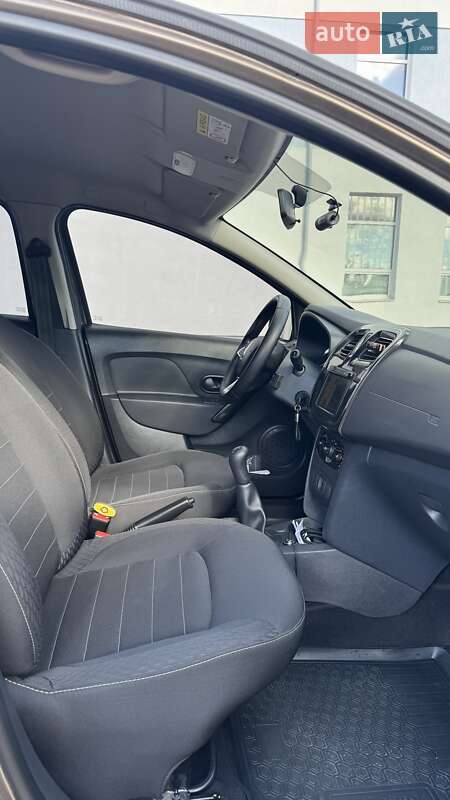 Хетчбек Renault Sandero 2020 в Житомирі фото 12 Хетчбек Renault Sandero 2020 в Житомирі