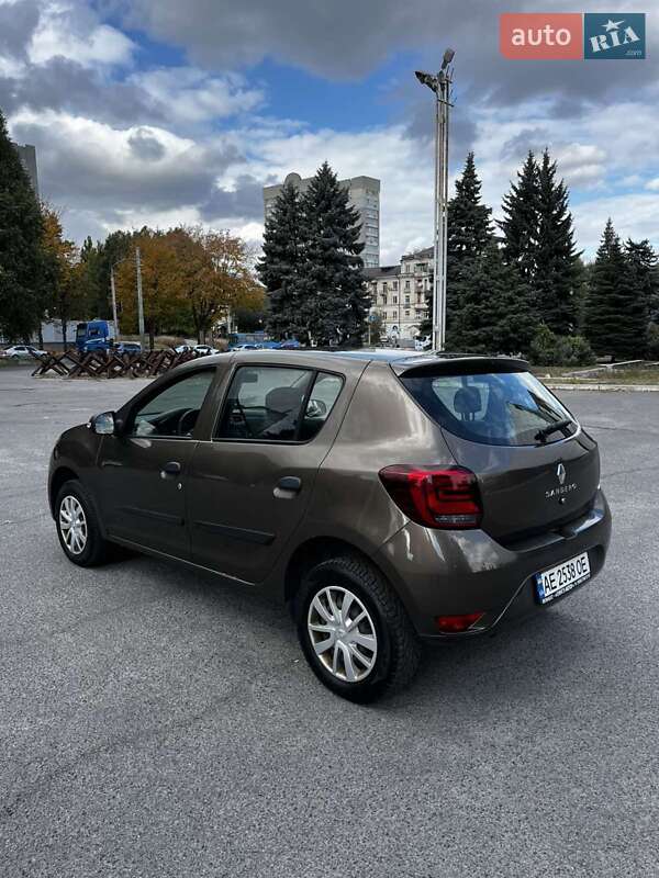 Хэтчбек Renault Sandero 2020 в Днепре