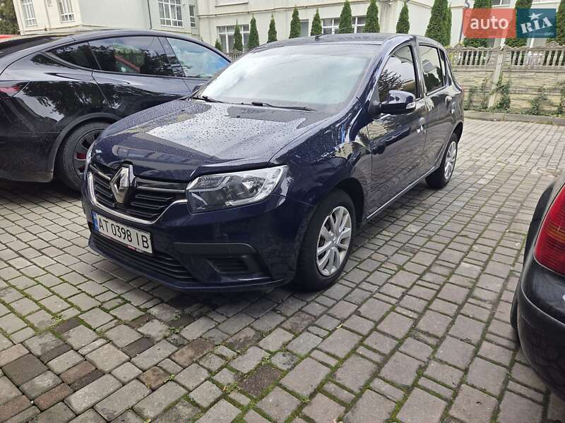 Хэтчбек Renault Sandero 2019 в 