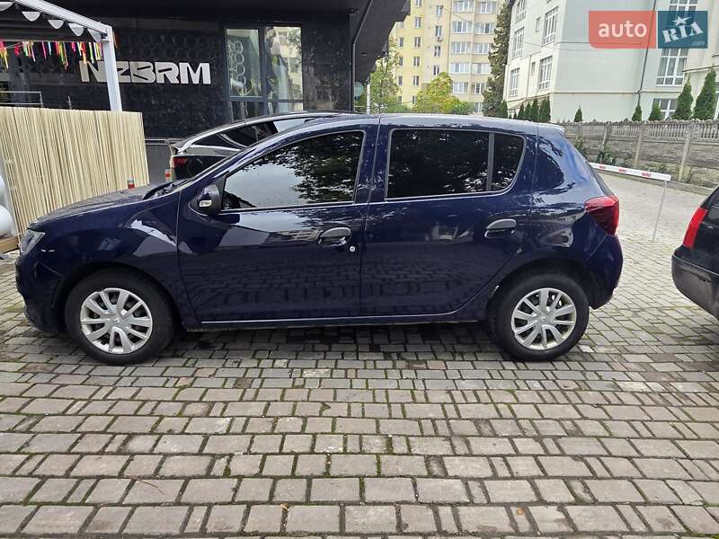 Хетчбек Renault Sandero 2019 в Івано-Франківську