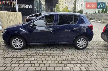Хэтчбек Renault Sandero 2019 в 