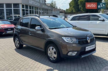 Хетчбек Renault Sandero 2019 в Житомирі