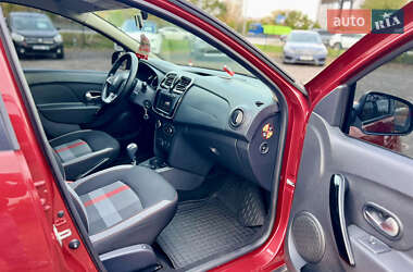 Хэтчбек Renault Sandero 2019 в 
