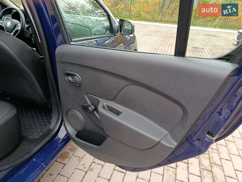 Хэтчбек Renault Sandero 2019 в Виннице фото 66 Хэтчбек Renault Sandero 2019 в Виннице