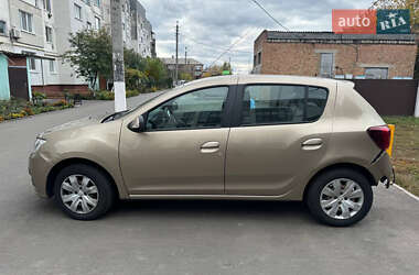Хэтчбек Renault Sandero 2020 в 
