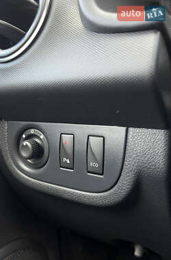Хэтчбек Renault Sandero 2020 в 