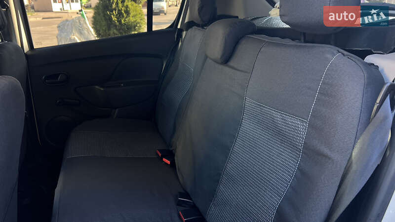 Хэтчбек Renault Sandero 2020 в Львове фото 29 Хэтчбек Renault Sandero 2020 в Львове