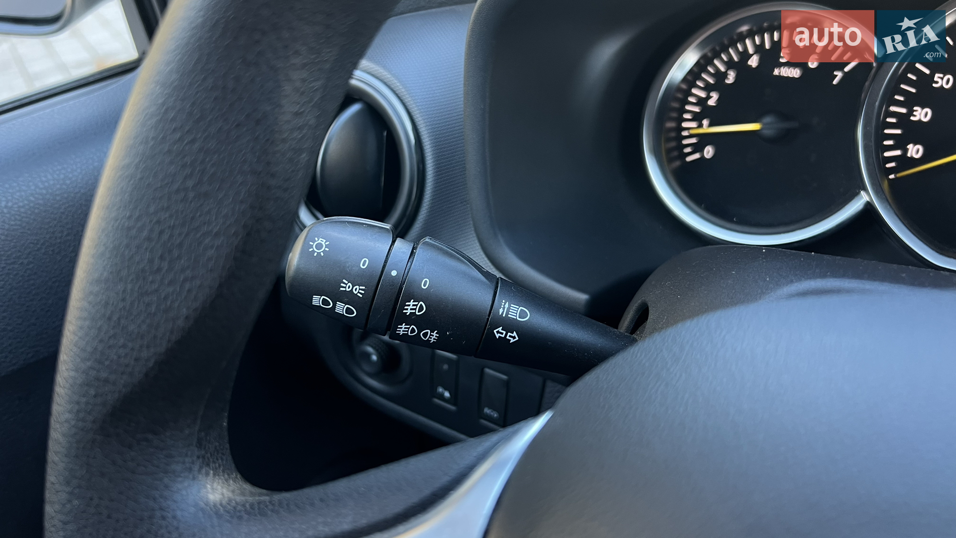 2020 Renault Sandero - мініатюра 23