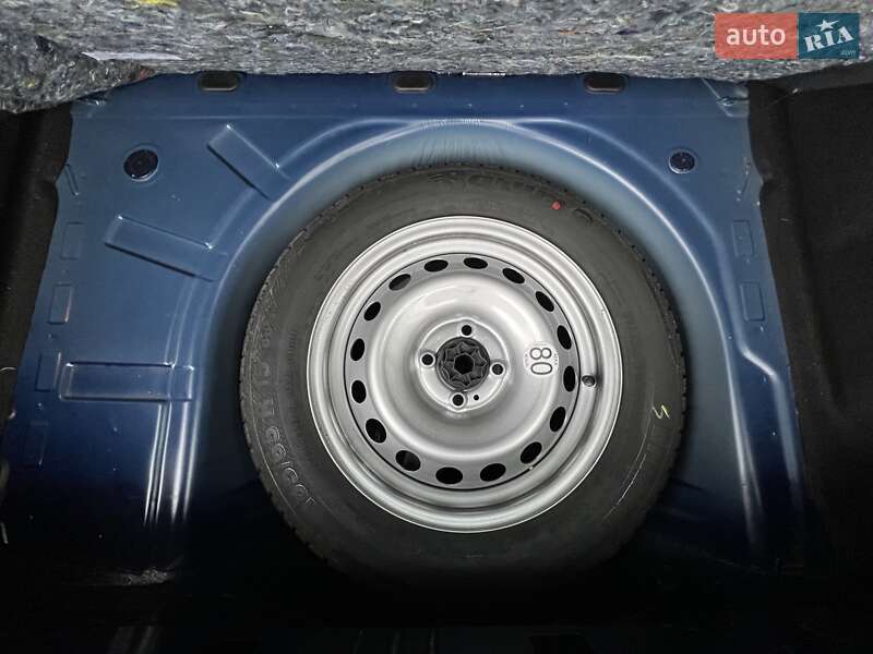 Хэтчбек Renault Sandero 2019 в Киеве фото 18 Хэтчбек Renault Sandero 2019 в Киеве