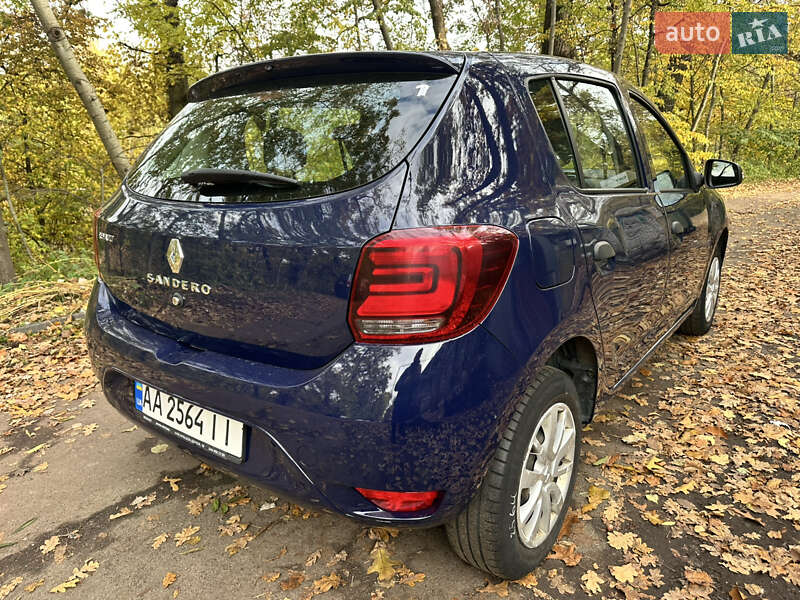 Хэтчбек Renault Sandero 2019 в Киеве фото 4 Хэтчбек Renault Sandero 2019 в Киеве