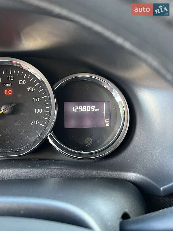 Хэтчбек Renault Sandero 2014 в Запорожье