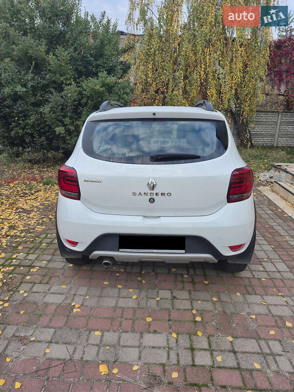 Хэтчбек Renault Sandero 2018 в Броварах