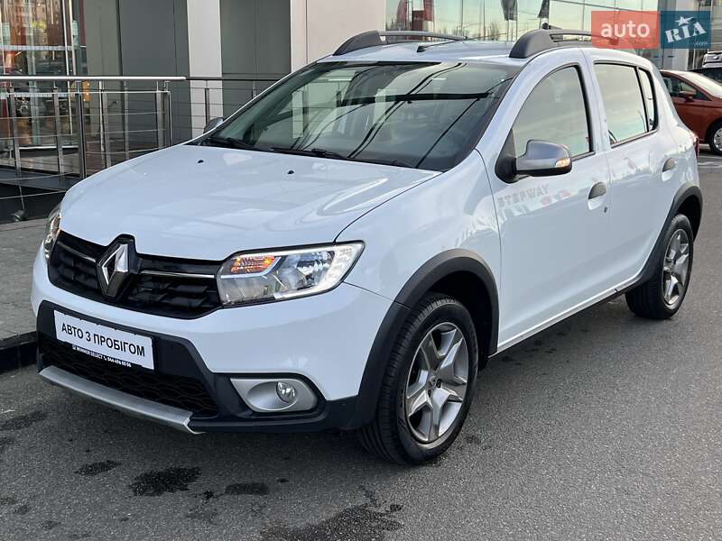 Хэтчбек Renault Sandero 2020 в Киеве