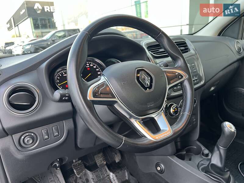 Хэтчбек Renault Sandero 2020 в Киеве