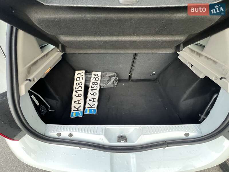 Хэтчбек Renault Sandero 2020 в Киеве