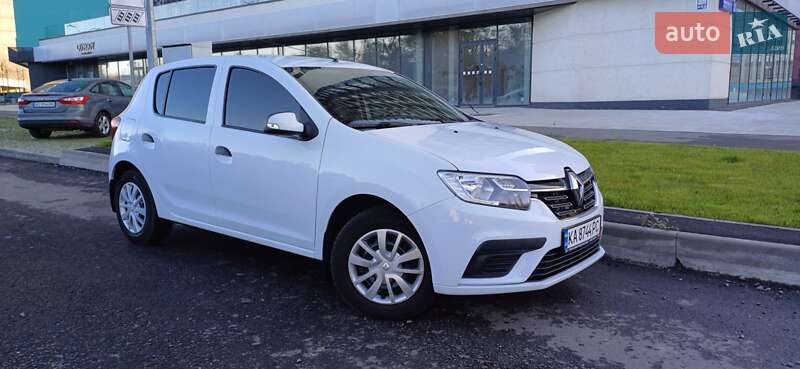 Хэтчбек Renault Sandero 2021 в Киеве
