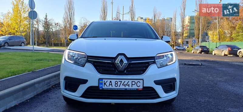 Хэтчбек Renault Sandero 2021 в Киеве