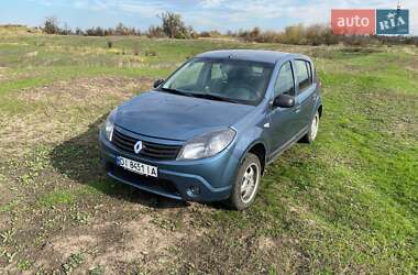 Хэтчбек Renault Sandero 2013 в Николаеве