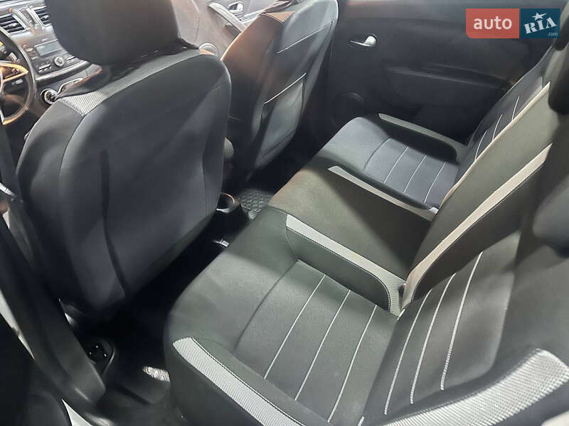 Хэтчбек Renault Sandero 2021 в Черкассах фото 15 Хэтчбек Renault Sandero 2021 в Черкассах