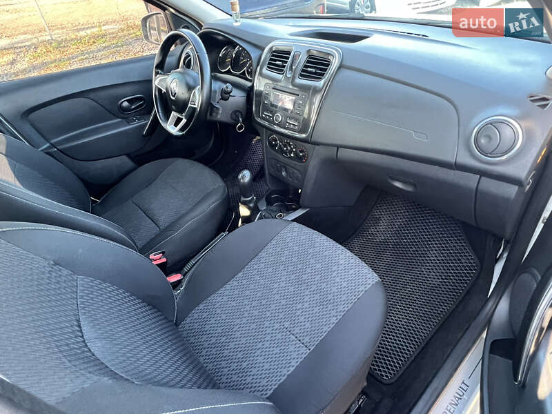Хэтчбек Renault Sandero 2016 в Шептицькому фото 20 Хэтчбек Renault Sandero 2016 в Шептицькому