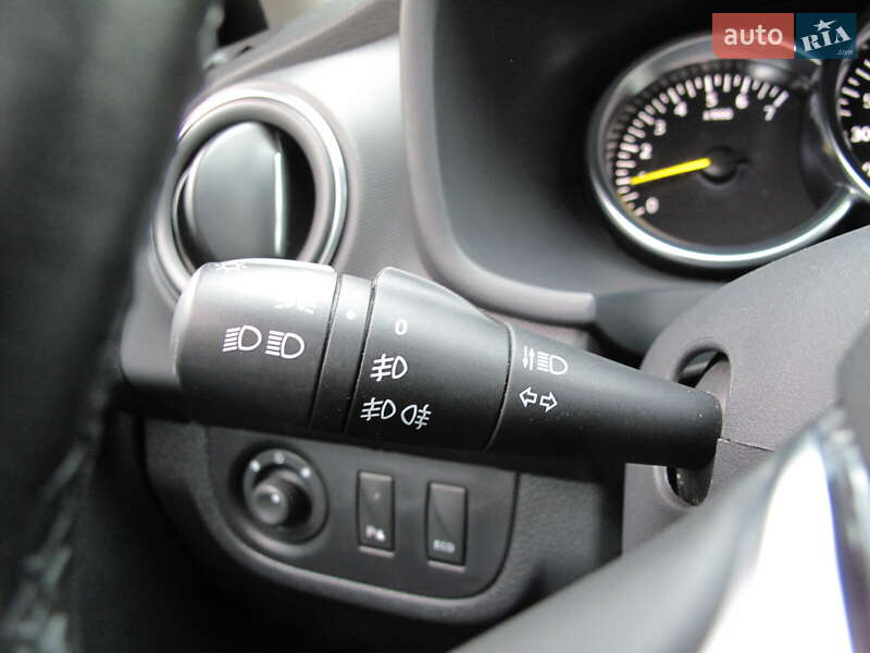 Хэтчбек Renault Sandero 2019 в Киеве фото 68 Хэтчбек Renault Sandero 2019 в Киеве