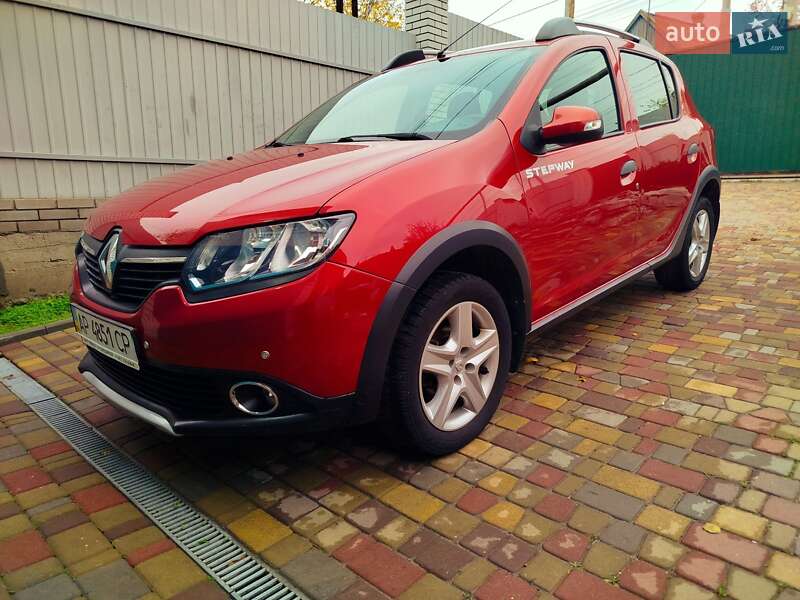 Хэтчбек Renault Sandero 2014 в Запорожье фото 5 Хэтчбек Renault Sandero 2014 в Запорожье