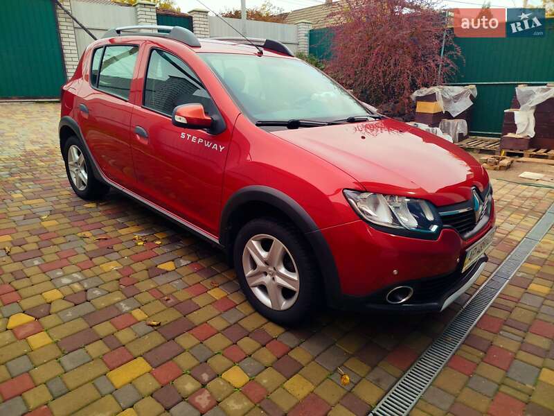 Хэтчбек Renault Sandero 2014 в Запорожье фото 19 Хэтчбек Renault Sandero 2014 в Запорожье