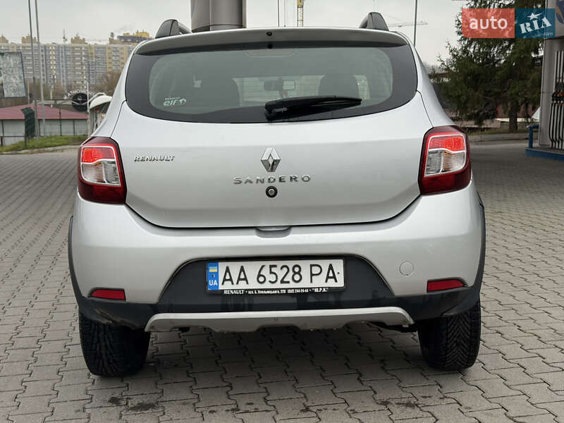 Хэтчбек Renault Sandero 2016 в Хмельницком фото 13 Хэтчбек Renault Sandero 2016 в Хмельницком
