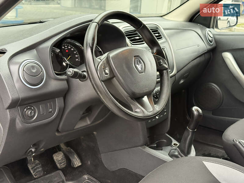 Хэтчбек Renault Sandero 2016 в Хмельницком фото 19 Хэтчбек Renault Sandero 2016 в Хмельницком