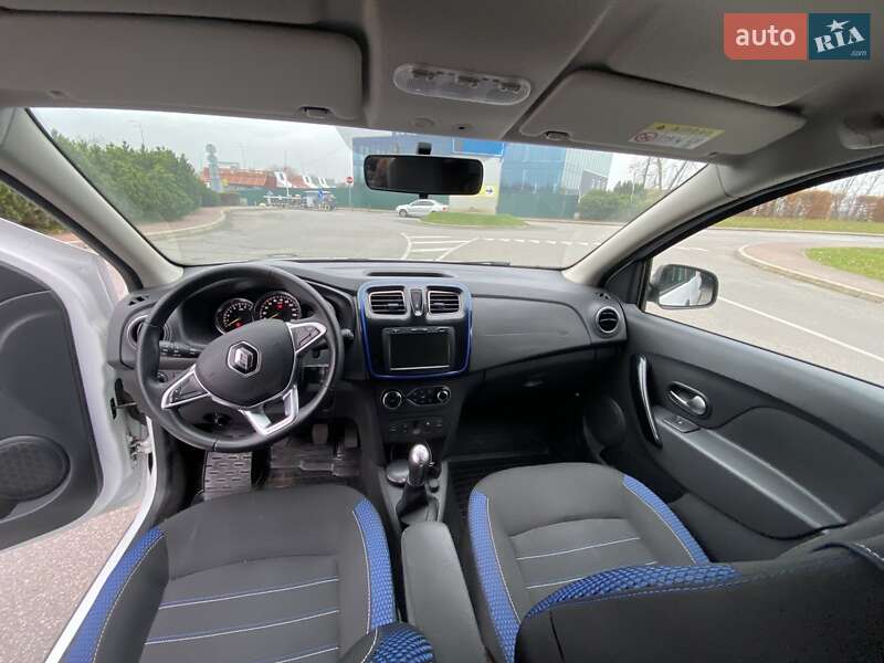 Хэтчбек Renault Sandero 2020 в Киеве