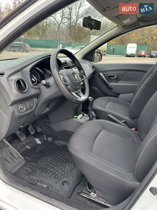 Хэтчбек Renault Sandero 2019 в Киеве фото 31 Хэтчбек Renault Sandero 2019 в Киеве