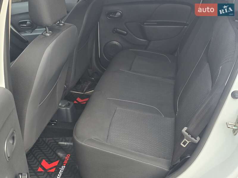 Хэтчбек Renault Sandero 2018 в Хмельницком