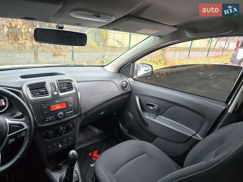 Хэтчбек Renault Sandero 2018 в Хмельницком