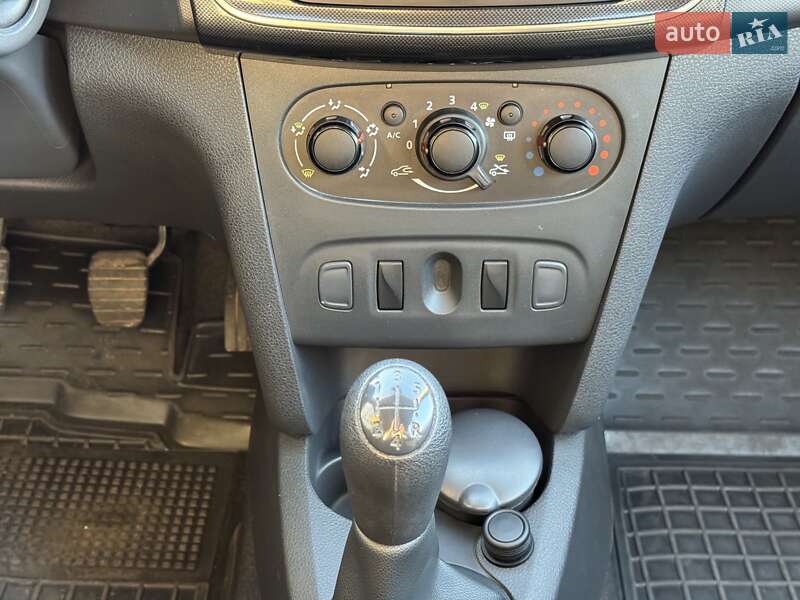 Хэтчбек Renault Sandero 2021 в Виннице фото 14 Хэтчбек Renault Sandero 2021 в Виннице