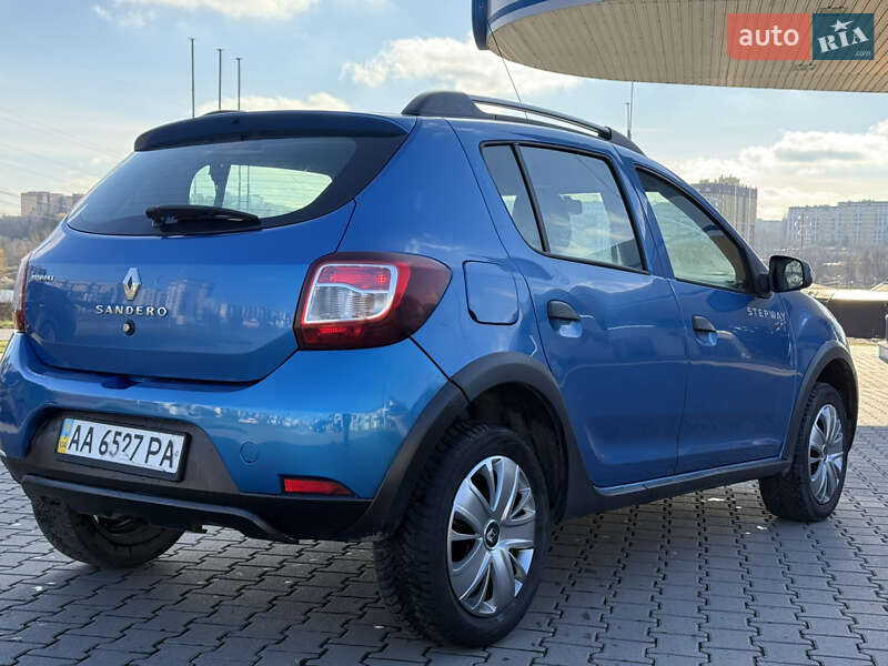 Хэтчбек Renault Sandero 2016 в Хмельницком фото 6 Хэтчбек Renault Sandero 2016 в Хмельницком