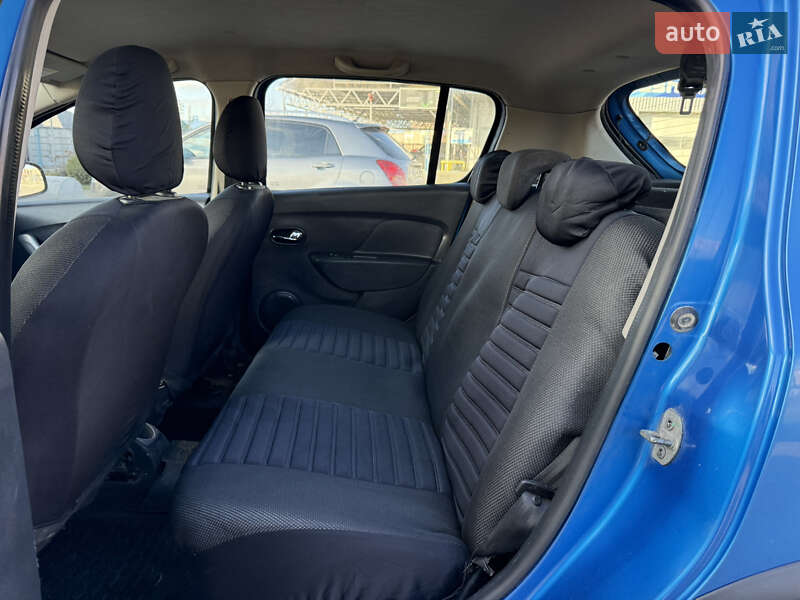 Хэтчбек Renault Sandero 2016 в Хмельницком фото 16 Хэтчбек Renault Sandero 2016 в Хмельницком