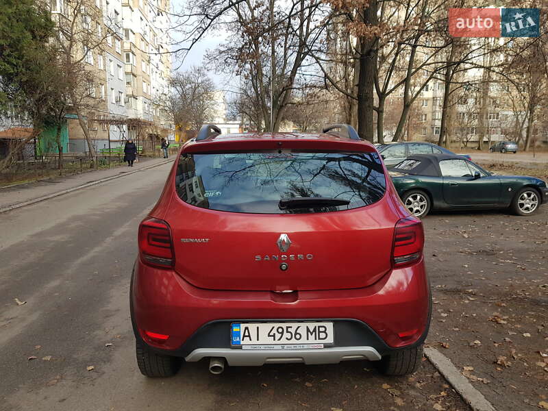 Хетчбек Renault Sandero 2017 в Черкасах