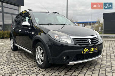 Хэтчбек Renault Sandero 2012 в Мукачево