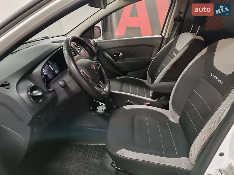 Хетчбек Renault Sandero 2021 в Києві