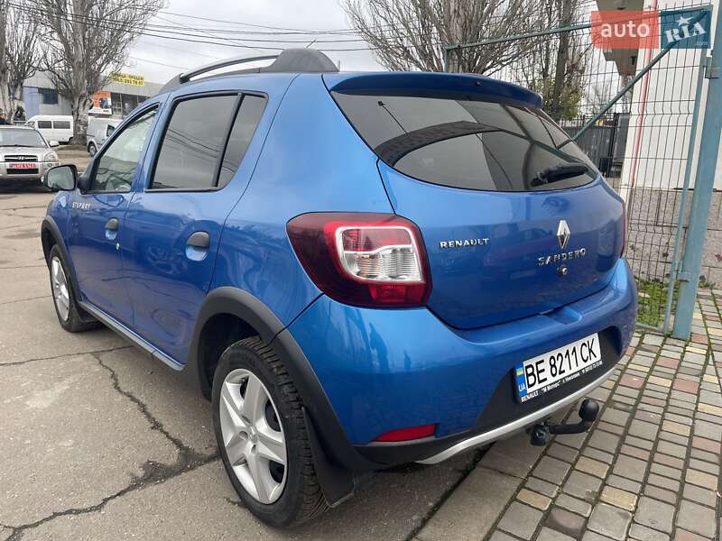 Хэтчбек Renault Sandero 2014 в Николаеве фото 8 Хэтчбек Renault Sandero 2014 в Николаеве