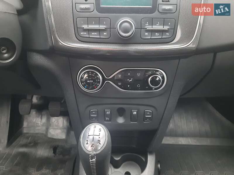 Хетчбек Renault Sandero 2021 в Хмельницькому